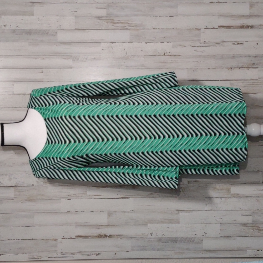 Nicola Antoni Green, White and Black Bell Sleeve Shift Dress